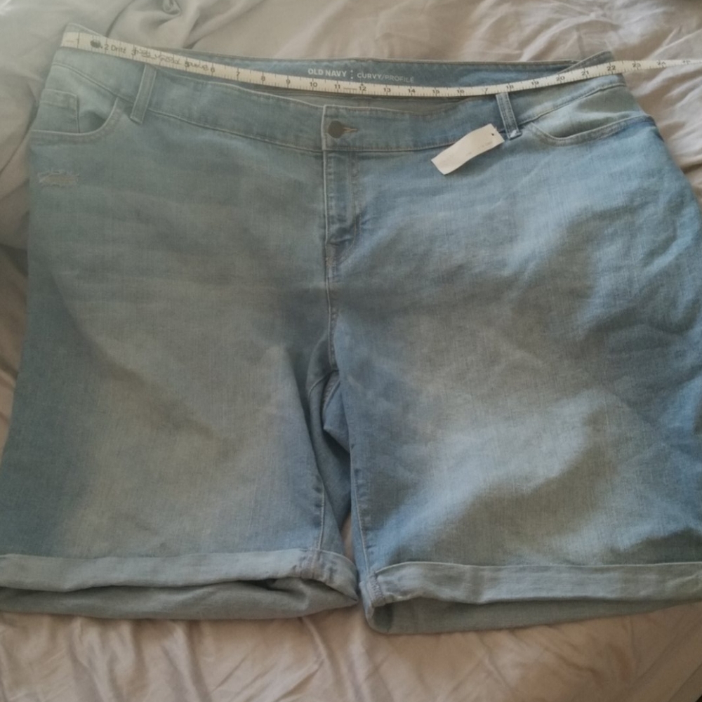 Old Navy shorts